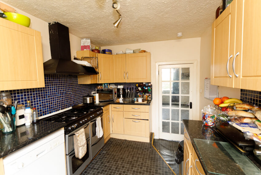 44 Knockinlaw Drive - Kitchen