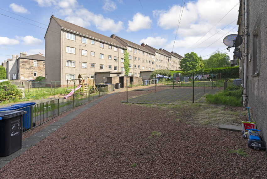 63 Mill Street - Communal Rear Garden Space