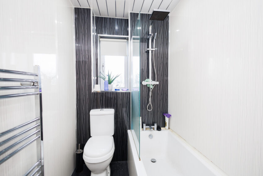 53 Glenalmond - Bathroom 1