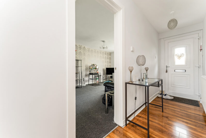 19 White Avenue - Reception Hallway