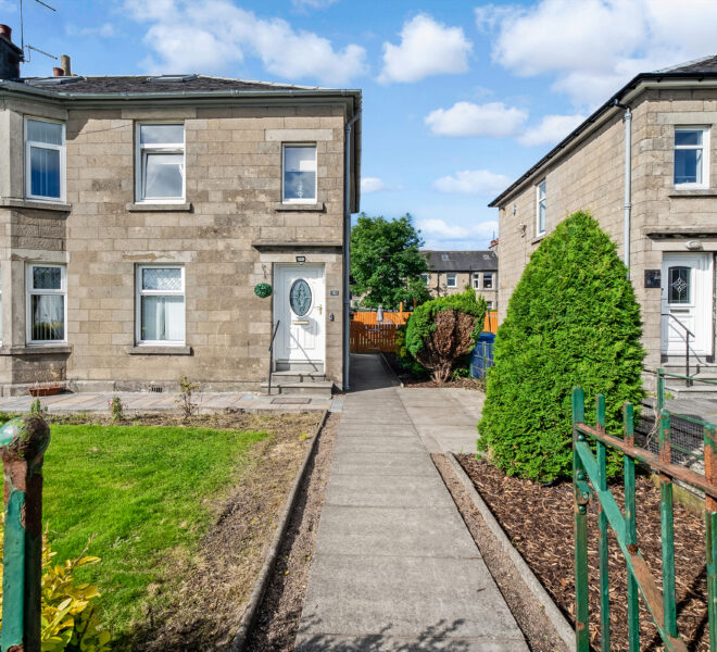 5 Greenhead Avenue - Front View