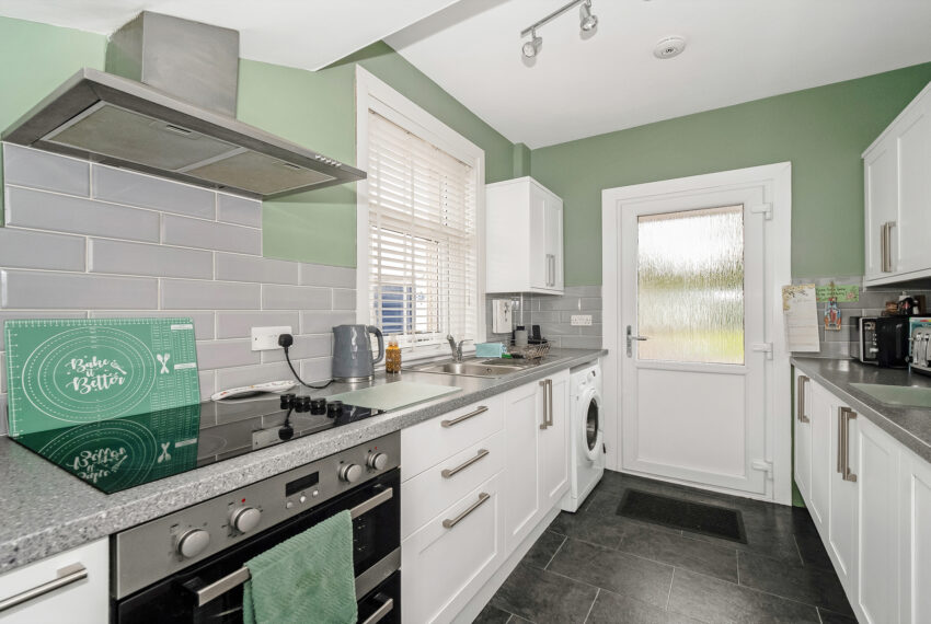 251 Glasgow Road - Kitchen