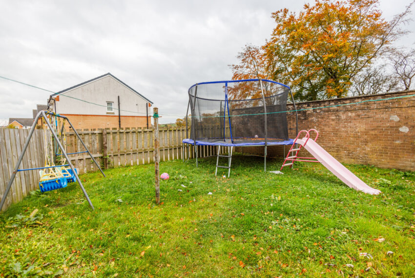 29 Lanrigg View - Rear Garden