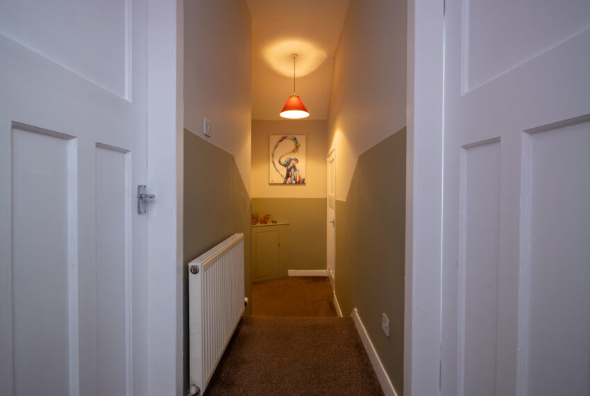 15 Renshaw Drive-16