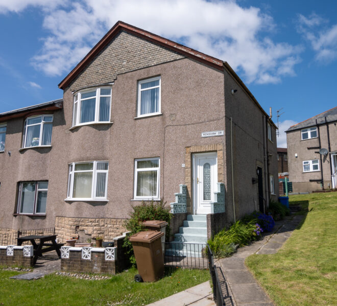 15 Renshaw Drive-18