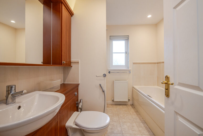 1 Deaconsgrange Road-12